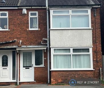 3 bedroom semi-detached house to rent - Photo 2