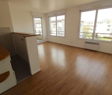 Studio Guyancourt 31 m² - Photo 1