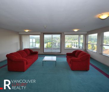 Condo in Port Moody, BC - Photo 2