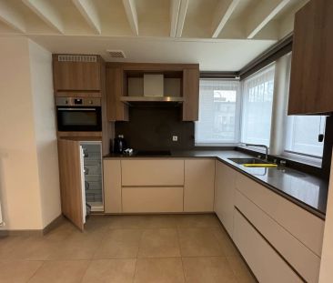 Rustig gelegen 2-slpk duplex appartement in centrum Bornem - Photo 3