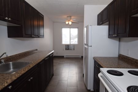 For Lease - 36 Freeborn Avenue Unit# 210, Brantford, Ontario - Photo 5