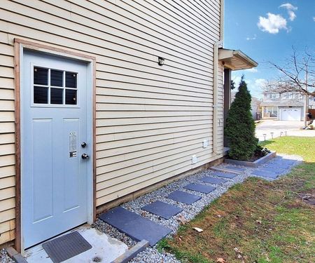 For Lease - 43 D'ambrosio Drive, Barrie, Ontario - Photo 3