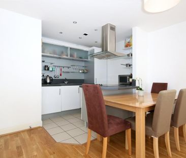 1 bedroom flat to rent - Photo 6