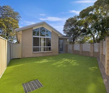 Stylish & Convenient Living in the Heart of Woy Woy - Photo 4