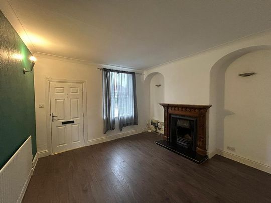 2 bedroom terraced house to rent - Photo 1