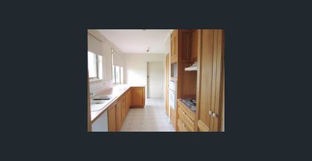 When Location Counts! - Photo 5