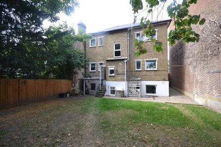 Studio to rent - Photo 5