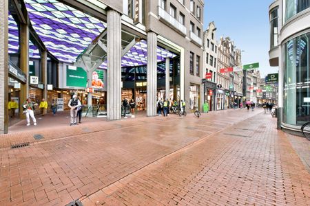 Appartement te huur: Kalverstraat 218-E 1012 XJ Amsterdam - Foto 3