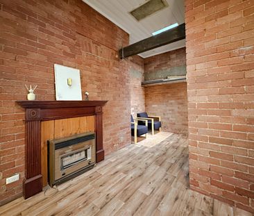 Fully Furnished 4-Bedroom Home in Prime South Yarra Location - Photo 5