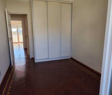 2 Bedroom Apartment, São Pedro do Estoril, Cascais - Photo 1