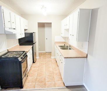Manpreet Estates Apartments - Photo 5