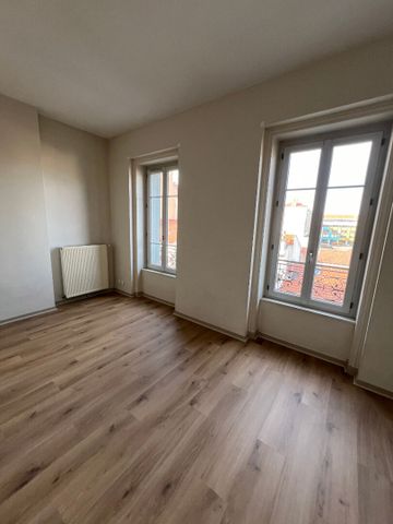 Location Appartement 3 pièces 88m² - Photo 3