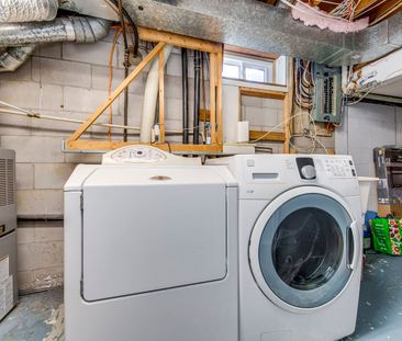 For Lease - 11 Queensbury Drive Unit# Basement, Hamilton, Ontario - Photo 1