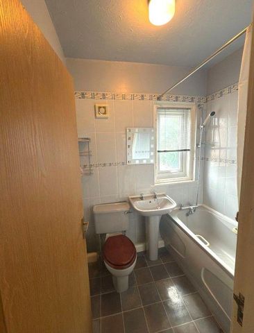 2 bedroom terraced house to rent - Photo 3