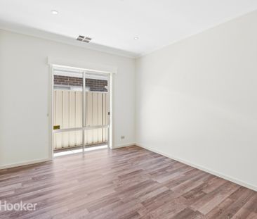 19A Sandra Avenue, ROSTREVOR - Photo 6