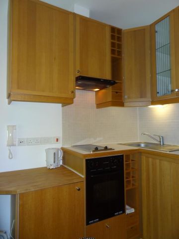 Flat 19 Cartwright Gardens, Bloomsbury WC1H 9EH - Photo 5