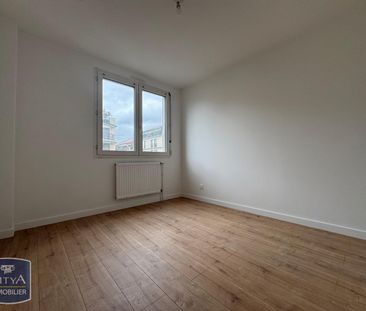 Location Appartement 3 pièces 78m² LYON 3ème - Photo 2