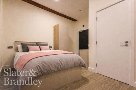 Studio to rent - Photo 2