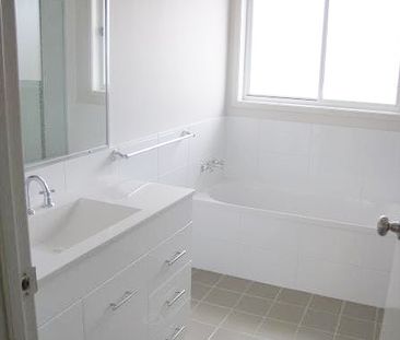 MODERN FAMILY HOME - Photo 5