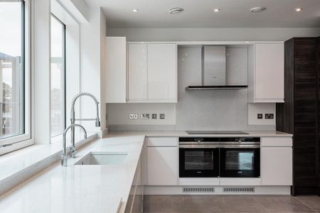 3 bedroom apartment to rent - Photo 2