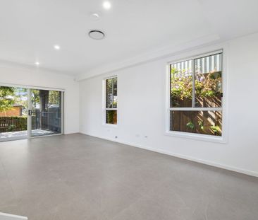 Modern Elegance Meets Spacious Living - Photo 1