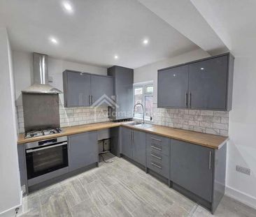 Hawthorne Avenue, Batley, WF17 - Photo 6