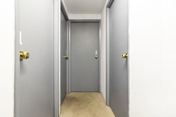 2100 Rue Chomedey, #102 - Photo 1