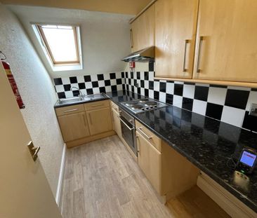 1 bedroom flat to rent - Photo 3
