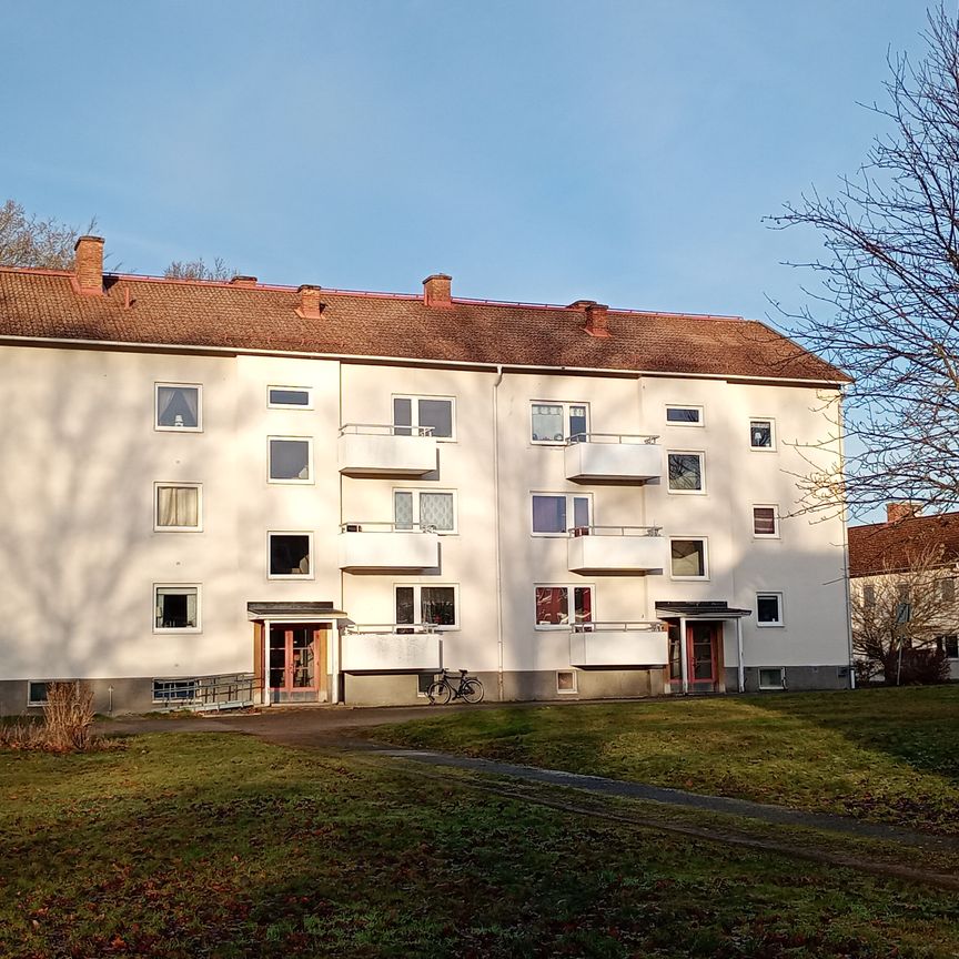 Brunnsvägen, Svängsta - Foto 1