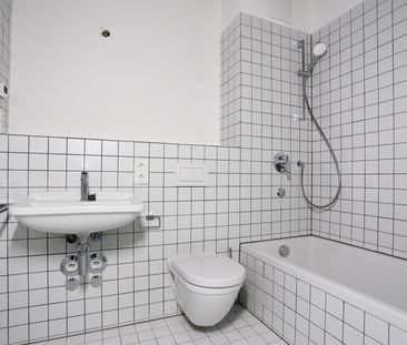 Wohnung im Erstbezug: Neubauquartier QH Straight mit moderner Ausst... - Foto 4
