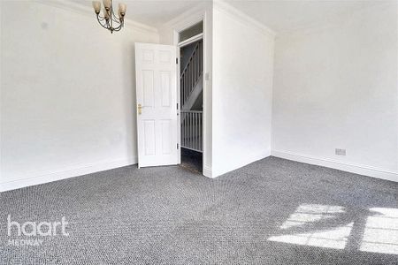 4 bedroom townhouse to rent - Photo 4