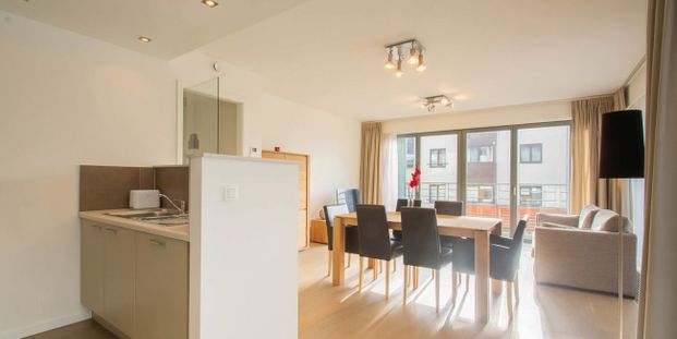 Appartement te huur in Evere voor € 1.950 met 3 slaapkamers - Foto 1
