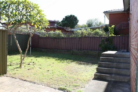 Toowoon Bay Location! - Photo 2