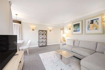 Chelsea Towers, Chelsea Manor Gardens, London, SW3 5PN - Photo 2
