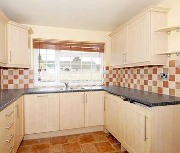 Rock Road, Carterton, OX18 - Photo 4