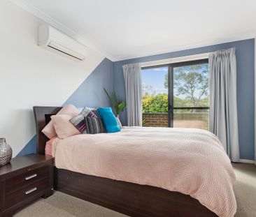 Stylish and spacious 3 bedroom townhouse in Wanniassa. - Photo 5