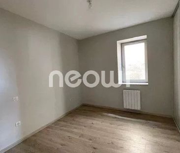 Location Appartement 3 pièces 62m² ST GEORGES DE RENEINS 69830 - Photo 3