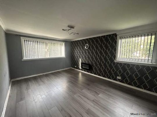 2 bedroom property to rent in Paisley - Photo 1