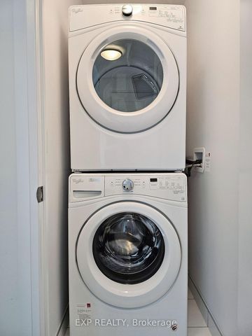 For Lease - 101 Erskine Avenue Unit# 1408, Toronto, Ontario - Photo 4