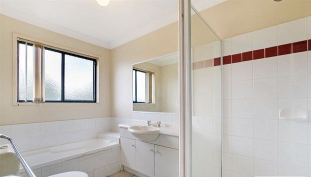 AN INVITING FAMILY HOME!! - Photo 1