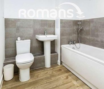 Estienne House, Chieftain Road, Chertsey, KT16 - Photo 5