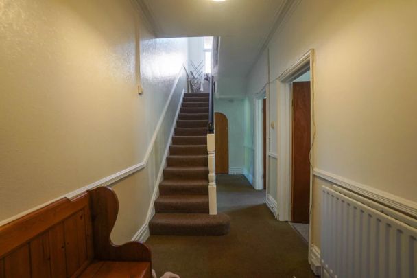 To Rent Heron Court Road, Charminster, Bournemouth, BH3 £3,300 pcm Tenancy Info - Photo 1