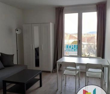 Location appartement 1 pièce - 18m² à Issoire (63500) - Photo 3