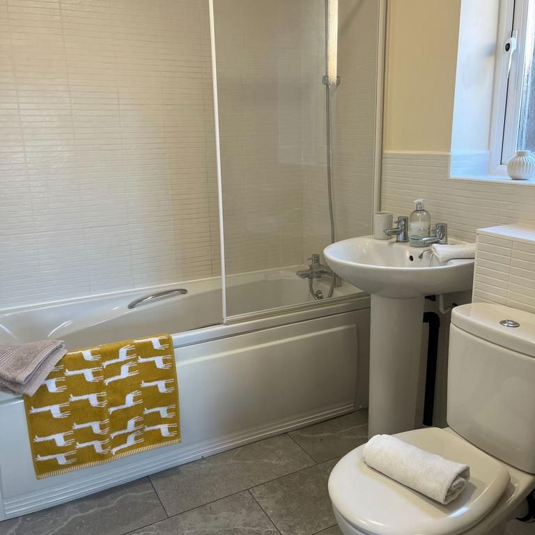 1 bedroom house of multiple occupation to rent - Photo 1