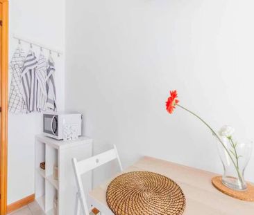 Via Fiume delle Perle, Rome, Lazio 00144 - Photo 1