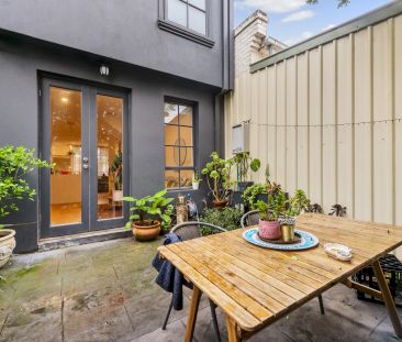 Immaculate Townhouse in Fantastic Location - Photo 1