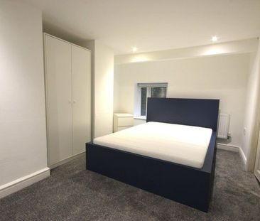 Room , Rochdale Old Road - Photo 3