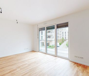 Singlewohnung mit Einbauküche und Fußbodenheizung - Photo 5