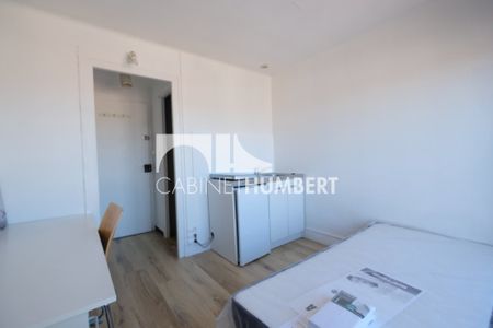 Location Appartement 1 pièce 12m² ST ETIENNE 42000 - Photo 2