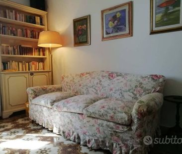 Stanza in appartamento di 160 m² a Firenze - Photo 1